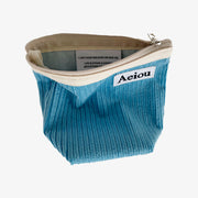Pochette Aeiou (M) Peinture à l'huile Velours côtelé bleu