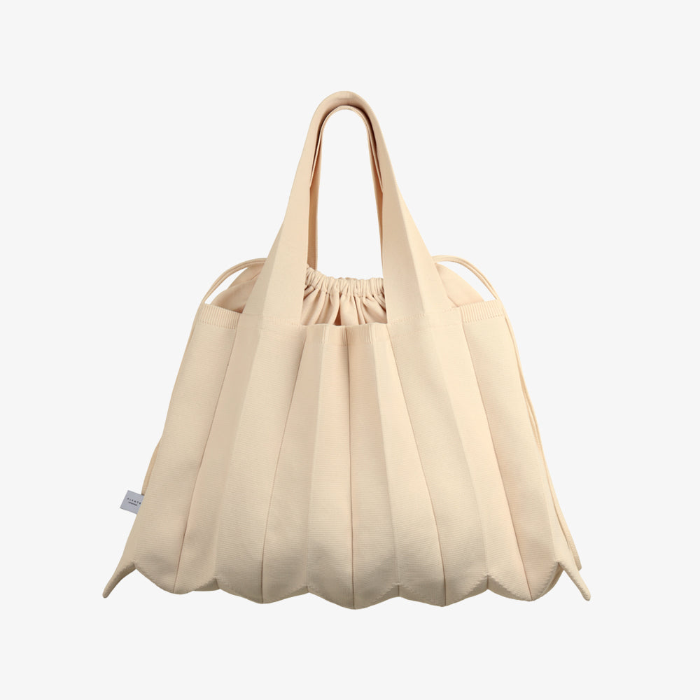 PLEATSMAMA BIG SHOULDER BAG IVORY