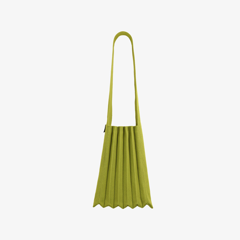 PLEATSMAMA LITE SHOULDER BAG OLIVE