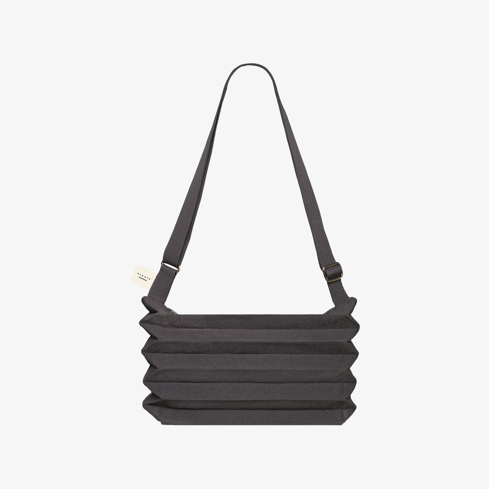 PLEATSMAMA NOUVEAU SAC À CHARBON